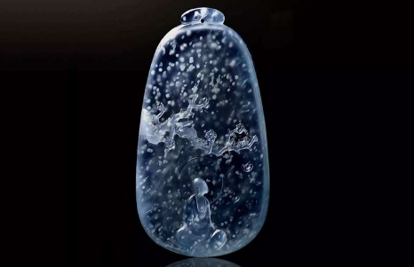 翡翠|翡翠种类众多,雪花棉翡翠受争议,看如今的市场价值。