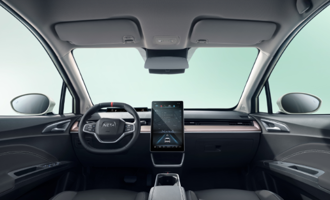 哪吒v|哪吒V:潮流品质颜值高,一样都不少