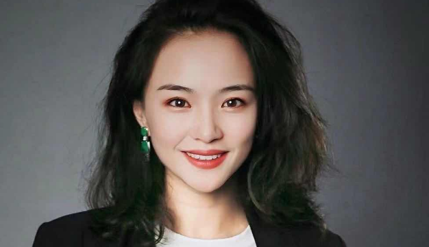 翡翠|挑翡翠看种和色,但有一点更重要,颜色的均匀性必须要懂