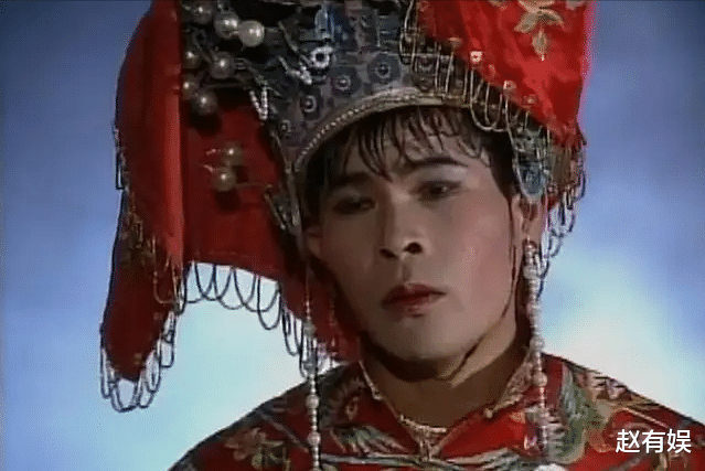 澎恰恰|澎恰恰欠下巨额外债，妻子卖房帮忙还债，网友：这种人不值得可怜