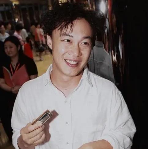 陈奕迅|陈奕迅被抵制后，香港22场演唱会门票售罄，打脸唱衰、叫嚣黑粉