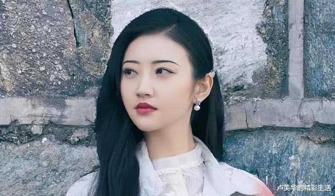 北京电影学院|这8位女星，都曾是北影校花，如今有人整容、有人锒铛入狱