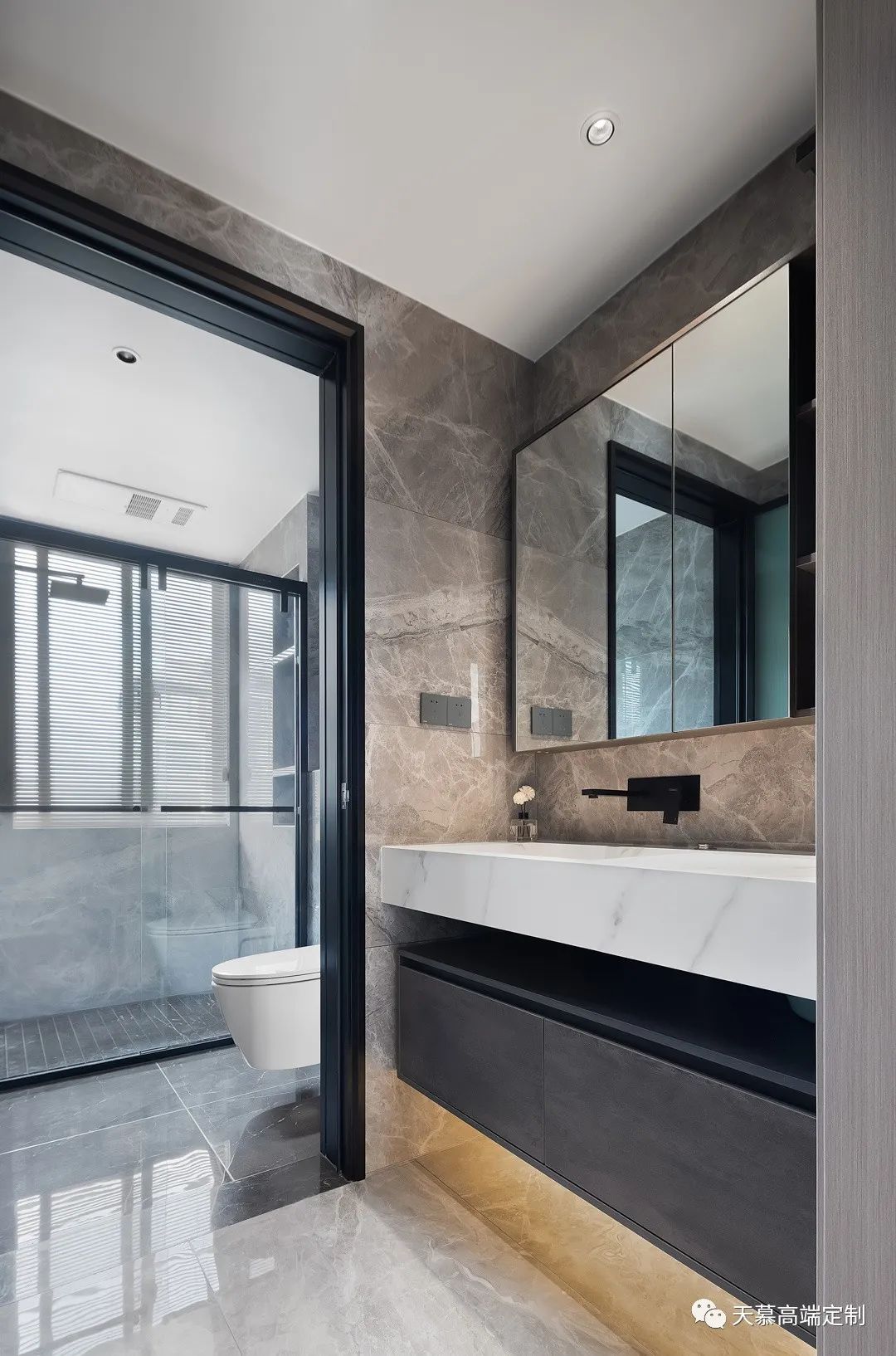 春天的每一寸光,都是浪漫的,不是因为春天,是因为你