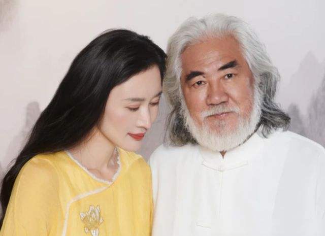 张纪中|71岁张纪中离婚协议首次曝光！前妻得3套房加4000万，今再起纠纷