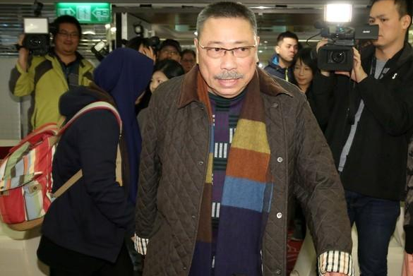 萧亚轩|老戏骨陈松勇：把保姆当女儿，离世后分给她400万遗产