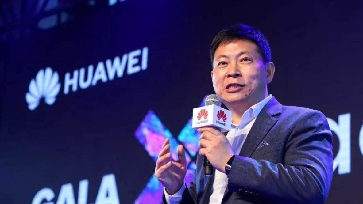 相机|华为：没想到吧，我又回来了！