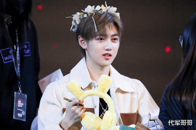 张铭恩|盘点年纪轻轻却情史丰富的八大明星，看看都有谁？