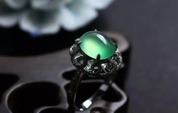 翡翠|翡翠光泽都有哪些？