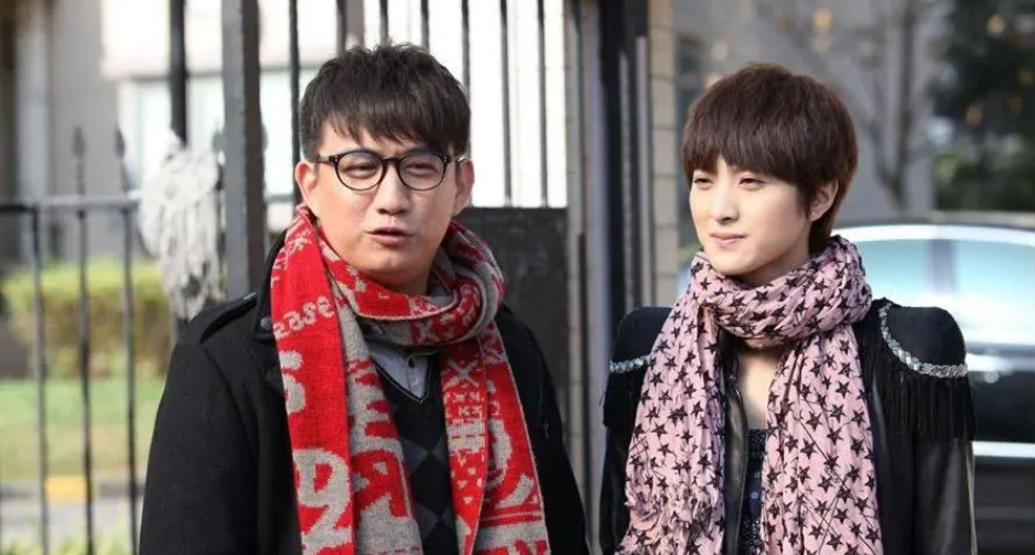 黄晓明|收视第二，12位实力派演员坐阵，央视这部新剧露出了“剧王”潜质