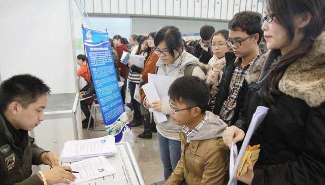 翻译|知名学者预言，这3类职业十年后或将消失，学生们需谨慎选择专业