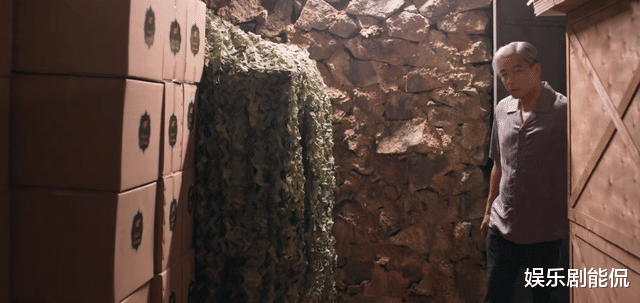 骆翔|暗夜行者：颂猜上线，房东太太或是颂猜的人，骆翔被他监视了5年