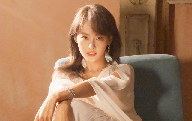 张嘉倪|买超为爱说着“丧偶、断腿”的话却没拦住自己出轨？张嘉倪回应