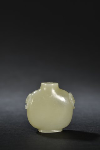 鼻烟壶|晚清 和田玉兽面耳鼻烟壶