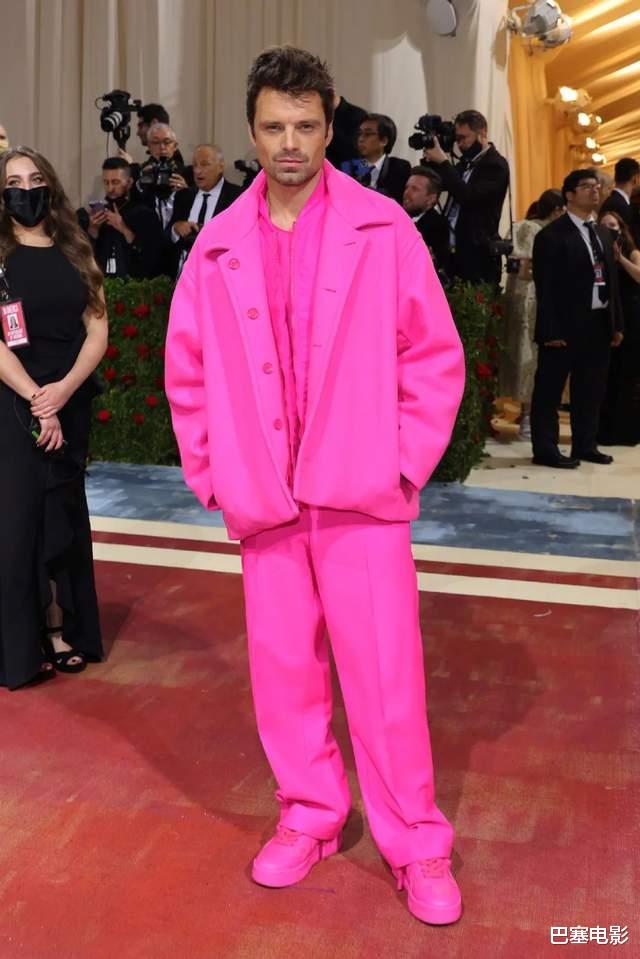 鞠婧祎|一年一度Met Gala又来刺眼，丑不过来了，国外明星都太会整妖蛾子