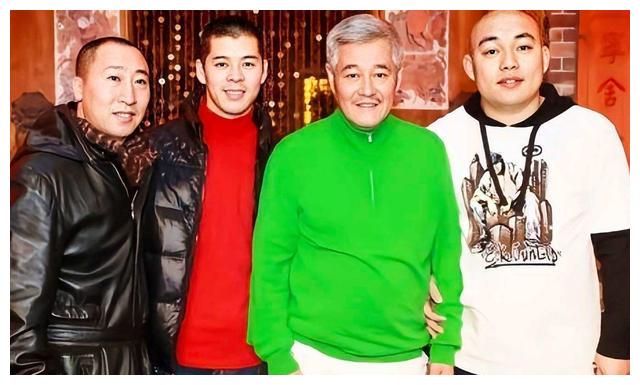 张小光|赵本山爱徒张小光，年入百万却生活节俭，为省50元高速费命丧黄泉