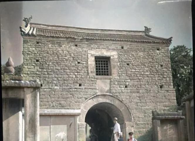 青州|1881年，英国人笔下的青州古城、市场、满城