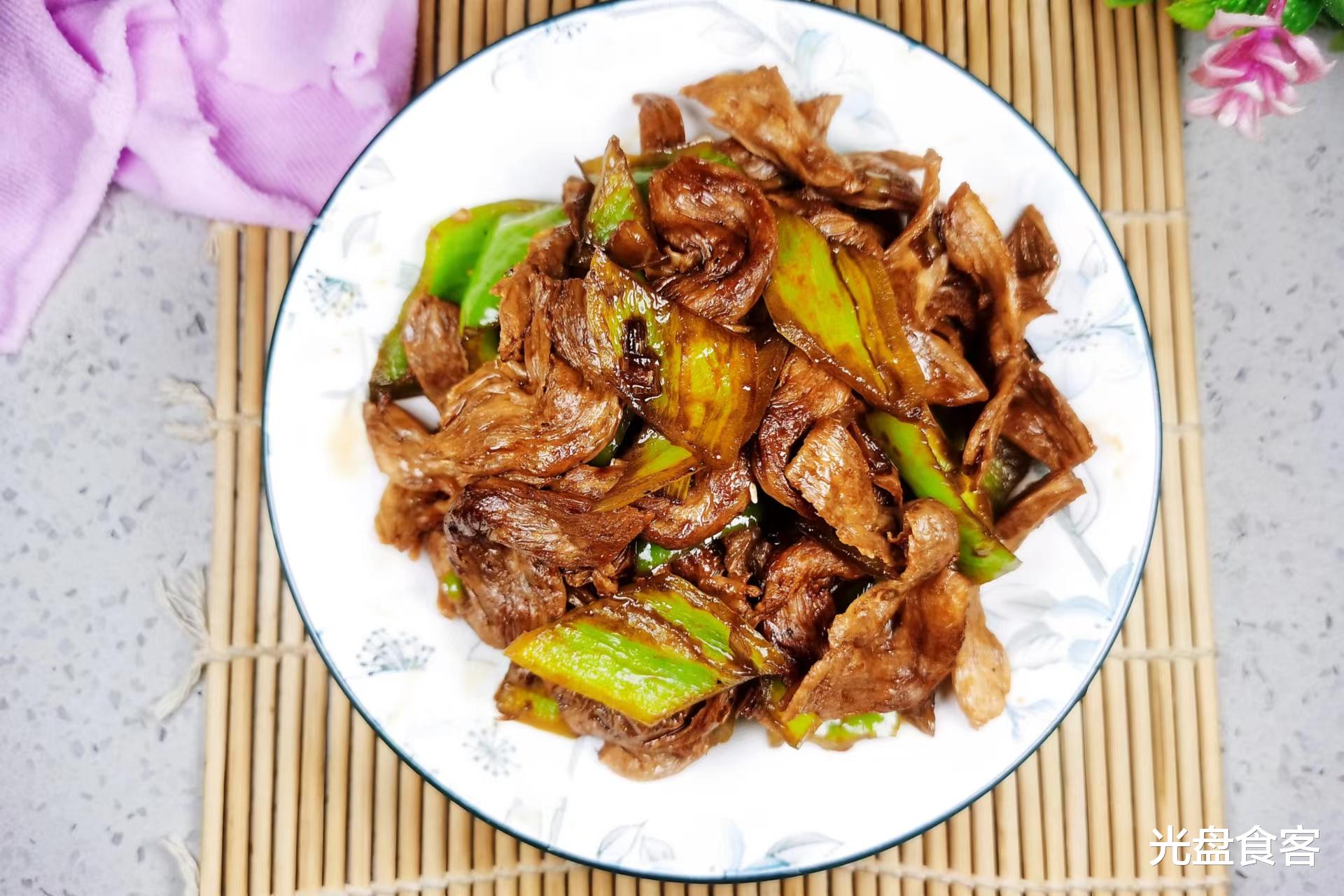 天冷了，遇到此菜别手软，一次多买点囤起来，随吃随取特方便