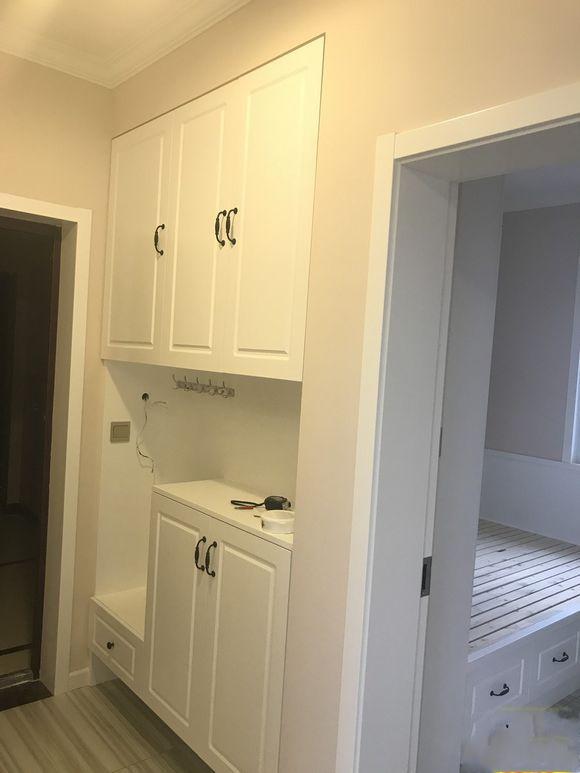 新房为省钱不做吊顶,没想到多打柜子却被亲戚点赞,忍不住晒晒!