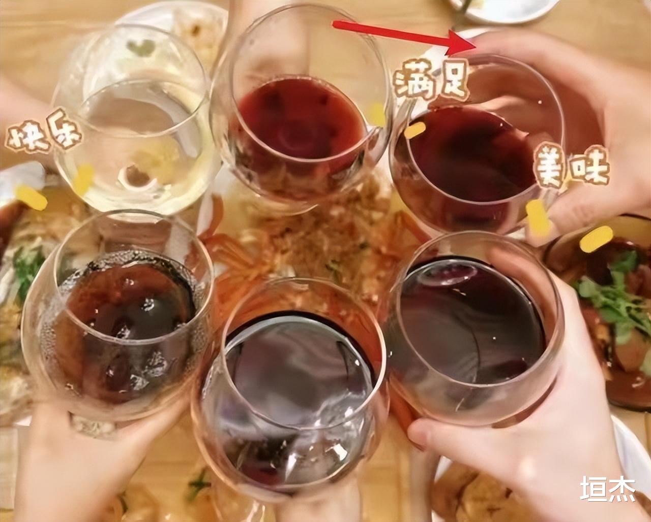 杨紫|闹剧过去6年后,马蓉的“报复”,让王宝强心疼女儿、有口难言