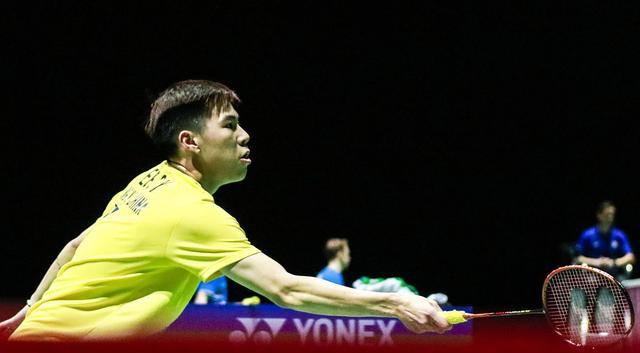 贾一凡|国羽世界冠军晋级8强！陈清晨贾一凡2：0零封对手，击掌庆祝胜利