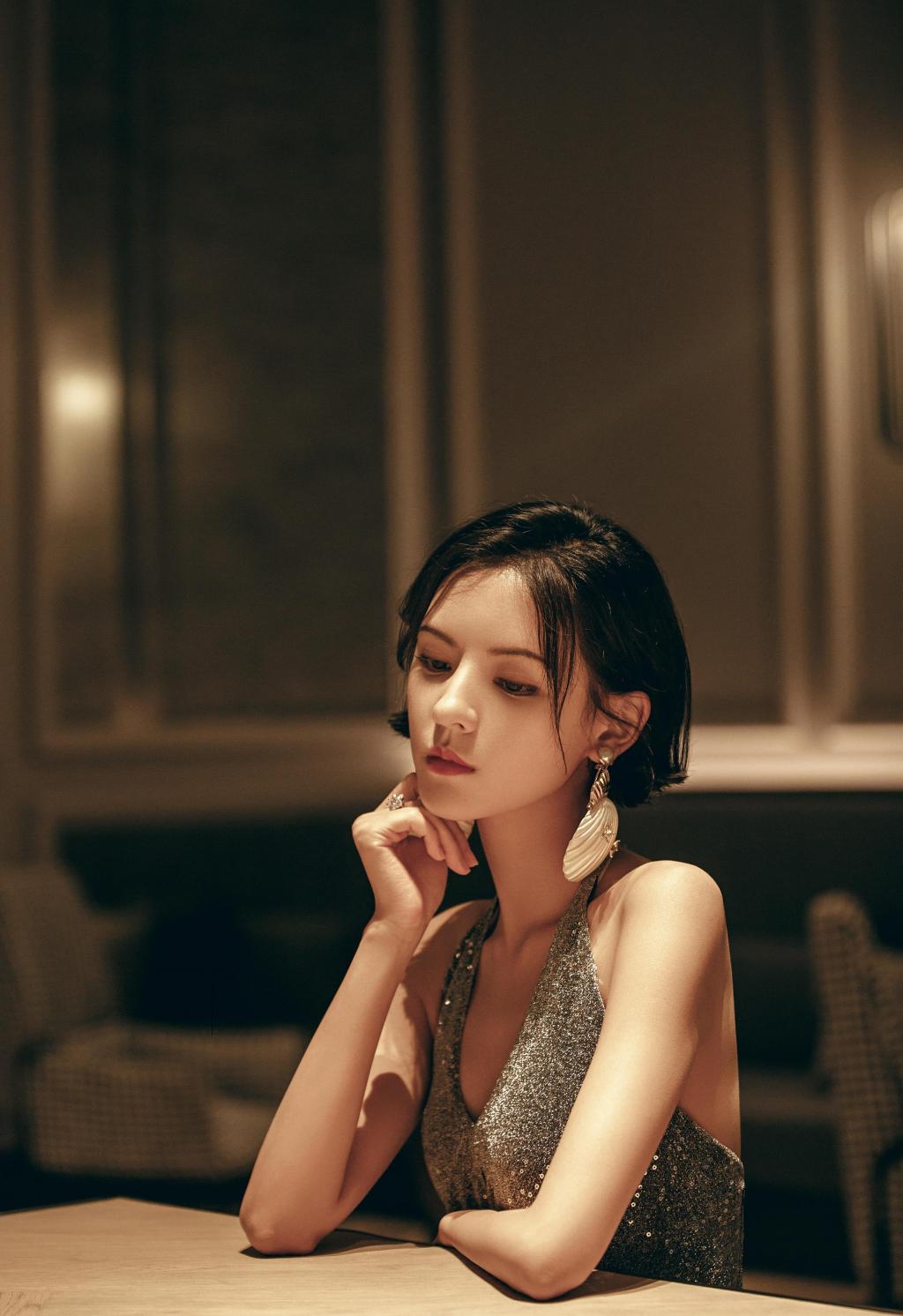 张予曦|美图分享｜“东北靓女”?张予曦，性格大方、颜值出众、气质极佳