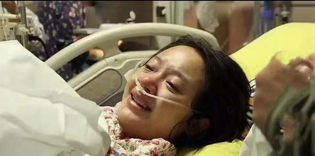 马思纯|孙铱产后恢复快，素颜出镜红光满面，读网友评论眼眶泛红落泪