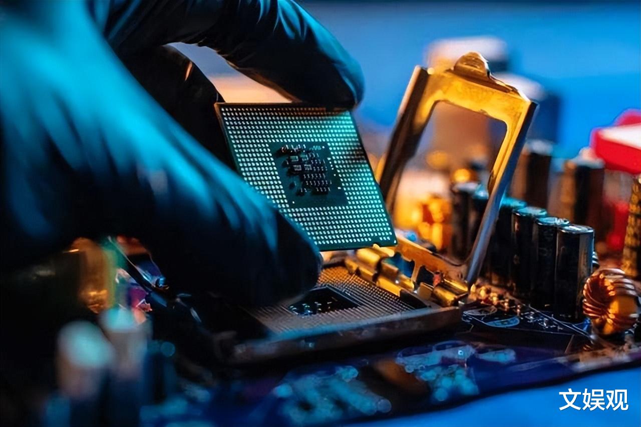 芯片|华为公开发布量子芯片核心技术专利，扩大对漂亮国的领先优势!