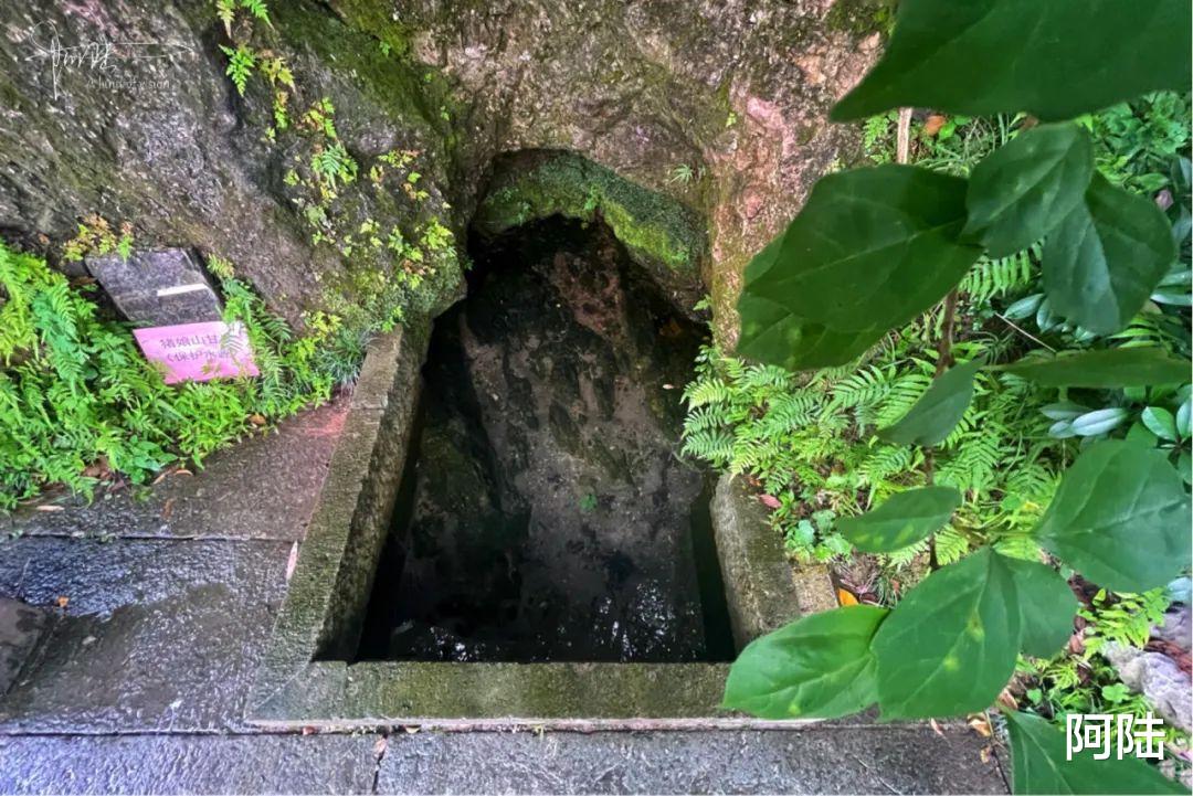 草原天路|在杭州花山脚下有处甘泉，名字很奇葩，大多数本地人都没听说过