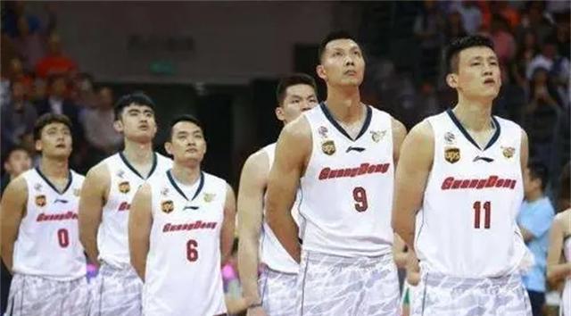广东男篮|越来越年轻化的宏远，怎么样才能够再次创造出历史呢？