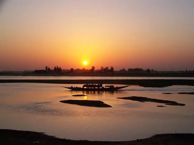 |贾志红：沿着尼日尔河行走