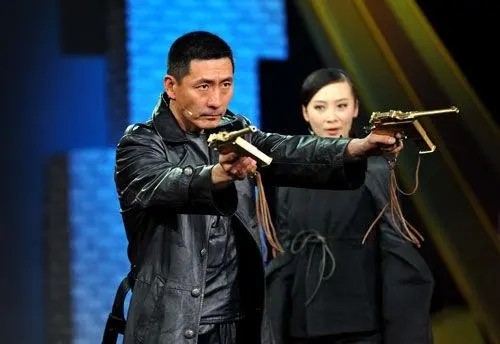 张子健|张子健:对离异妻子有愧,怒砸继子电脑,余生不会辜负富婆妻子