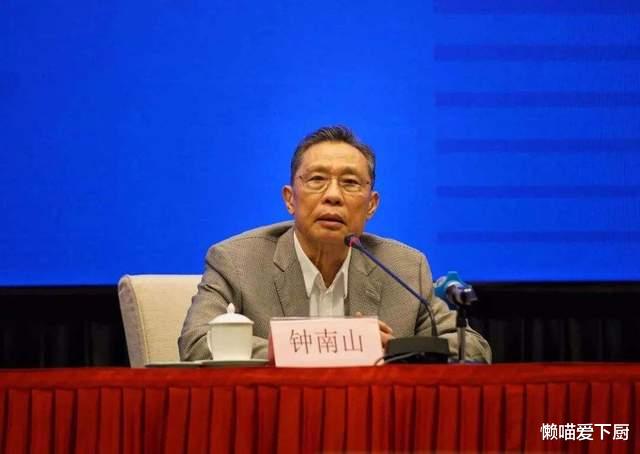 肝癌|年龄大了要管住嘴，建议：多吃4样，少吃萝卜白菜，抵御严寒过冬