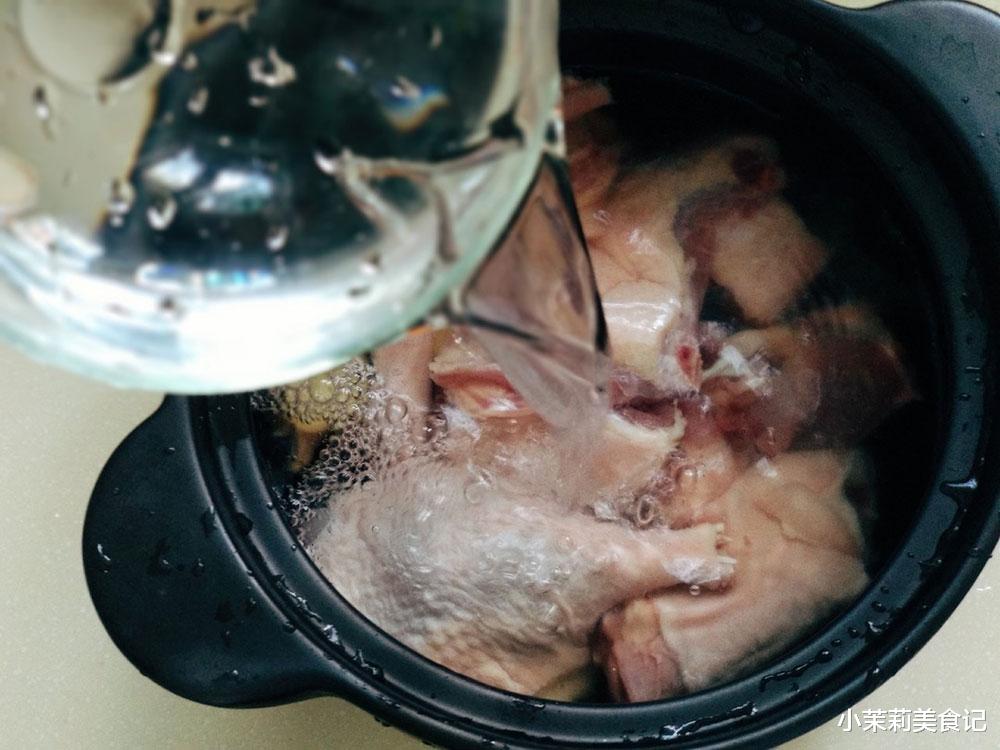 食盐|进入“毒五月”，建议中老年多吃“3菜3瓜3豆”，消暑解热少生病