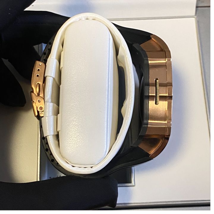 iPhone14|买iPhone 13还是iPhone 12？内行人的回答很实在，说到心坎了