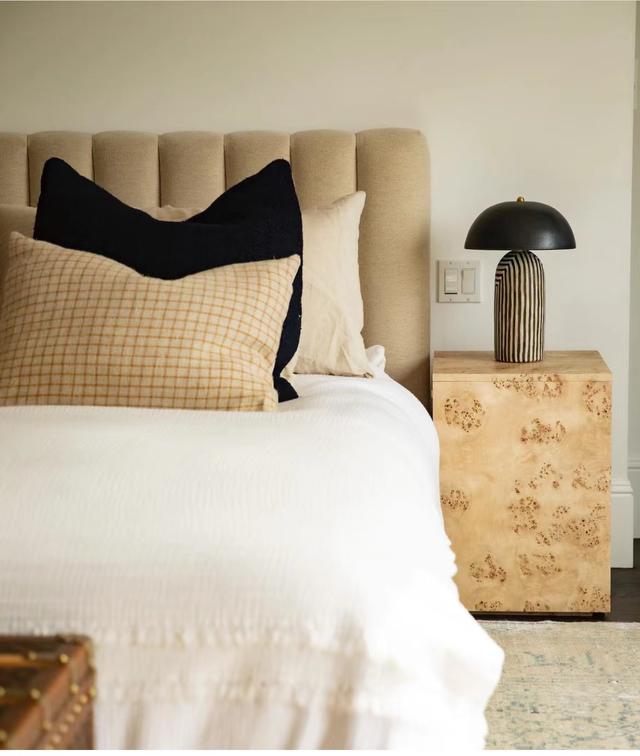 一家三口的洛杉矶住宅，温馨舒适风景美，田园诗般的生活令人慕