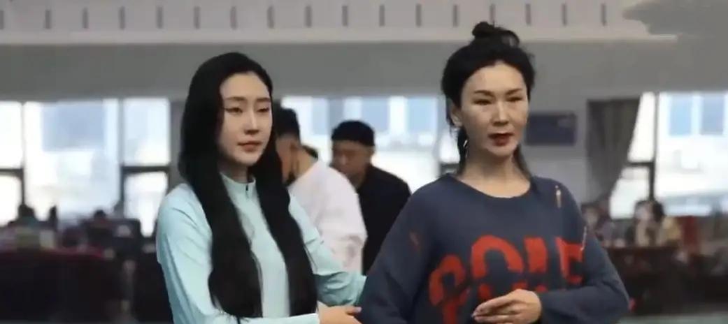 京剧|刚录制德云社相声春晚,又带领徒弟排练京剧,郭德纲成功不是偶然