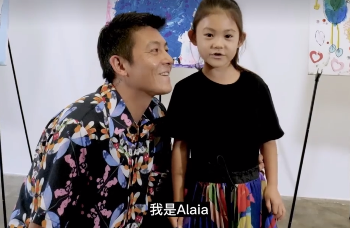 肠胃|陈冠希携妻女逛东京被偶遇!亲切合影没架子