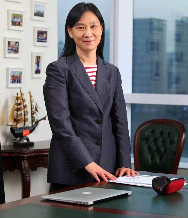 陈春花|陈春花博士为何跌落神坛？真实原因曝光，令人无法相信