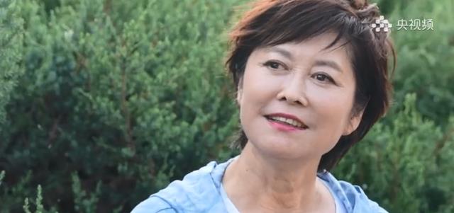 敬一丹|敬一丹：退而不休，卸任最后一个领导职务刚过4天又继续主持节目