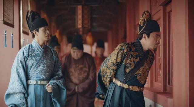 柳岩|《山河月明》中的演员颖儿，在雨中磕头求情，甚至连妆容都已经模糊