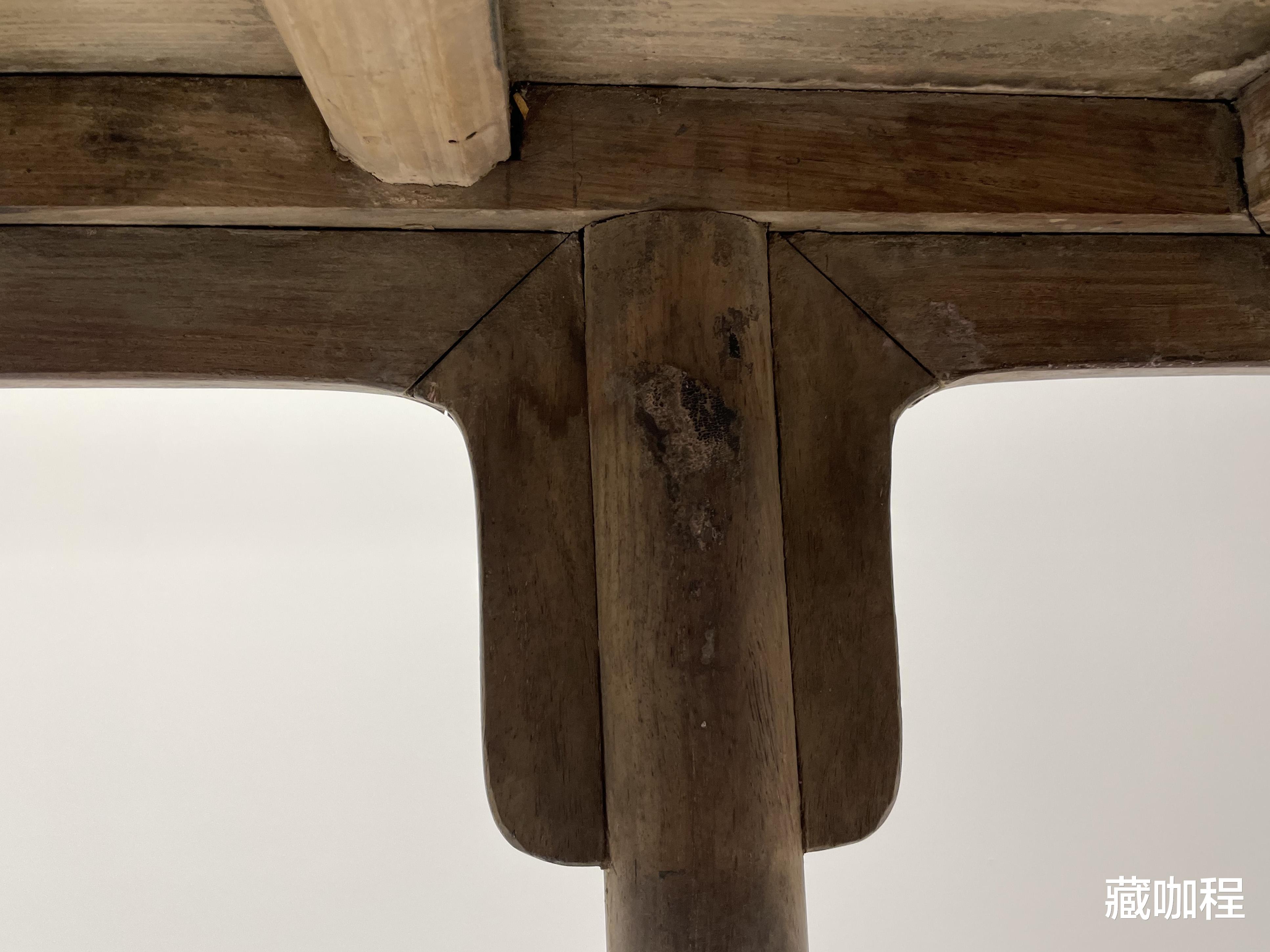 |老底所剩无几,好在黄花梨条案有个孪生兄弟