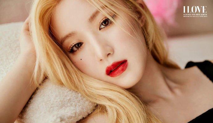 田小娟|(G)I-DLE，与其用不是我的样子被喜欢，还不如用我自己本身被讨厌