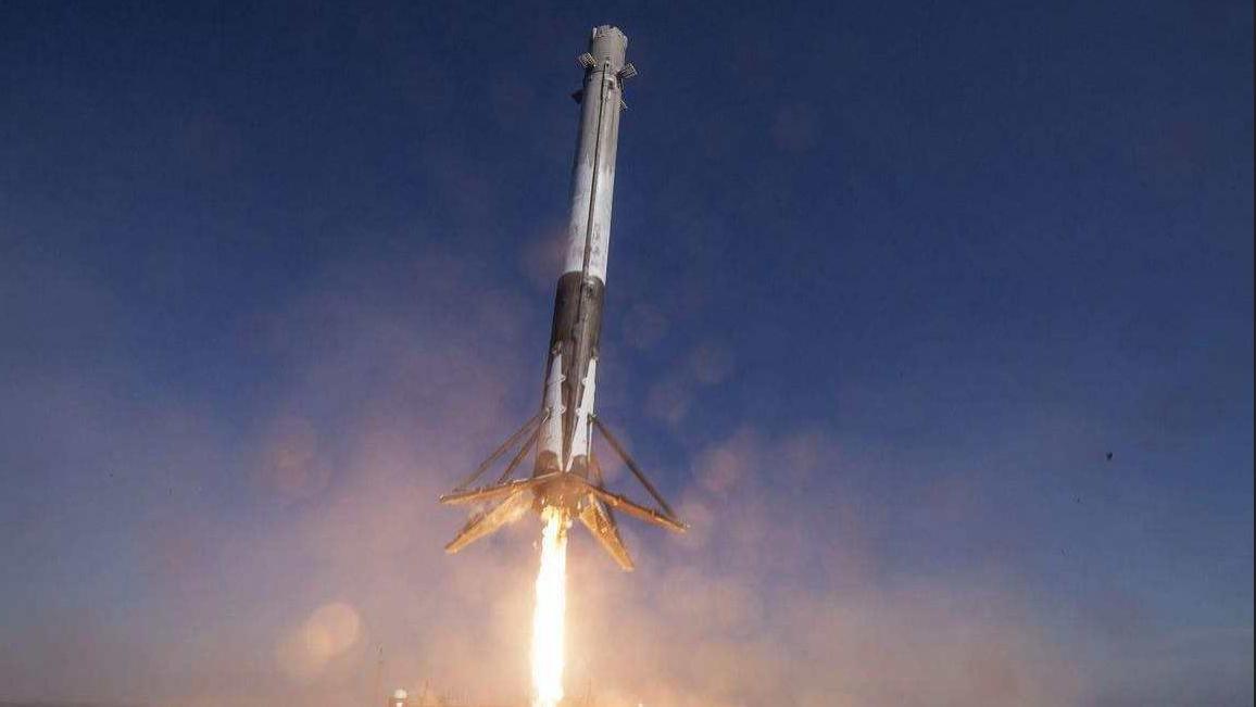猎鹰9号助力NASA，美国火箭终于发射成功，SpaceX究竟有多强？