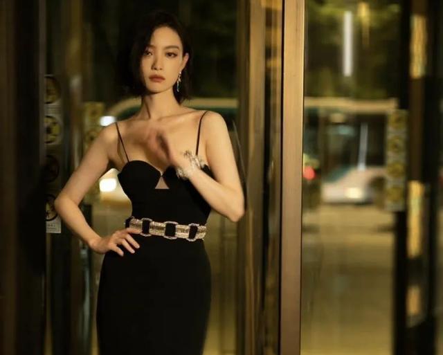 杨紫|小八卦，倪妮，杨紫，孙怡，李沁邓L，吴尊