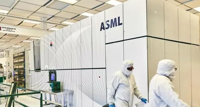 阿斯麦尔|外媒：ASML或会“栽”在美企手中