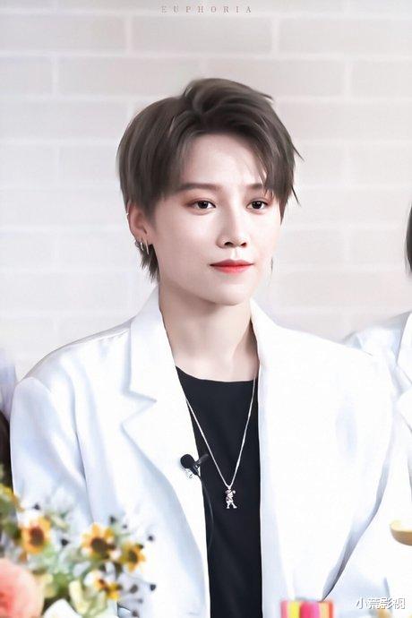 王俊凯|赵丽颖，王俊凯，华晨宇，薛之谦，吴磊，杨幂！