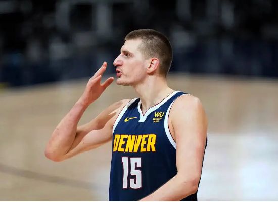 选秀|一只脚踏进NBA？曾凡博迎来选秀关键点，表现出色有望签合同