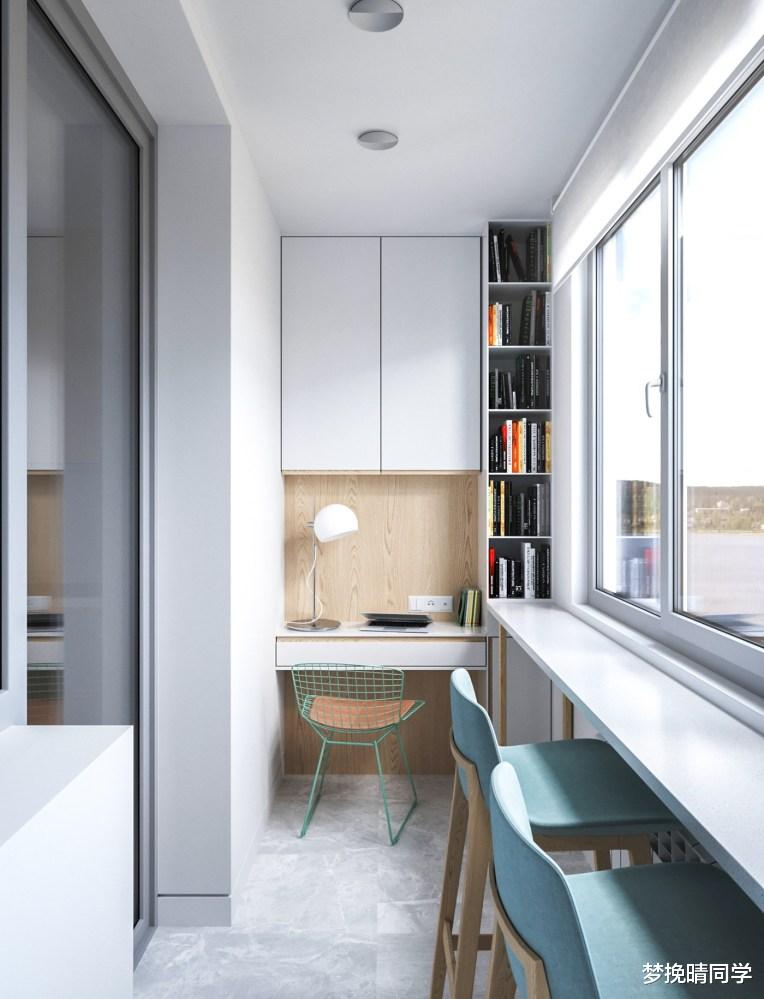 他们阳台收纳做的太优秀了，地面局部抬高，瞬间多了一个杂物间