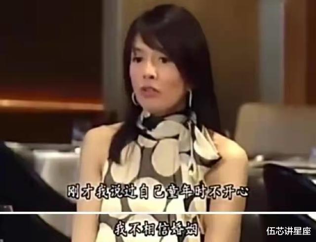 郑裕玲|64岁的郑裕玲,已经写好了她的结局,一生不婚不育爱钱到老