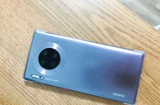 麒麟990|麒麟990+鸿蒙系统+30倍变焦,跌至1870元,华为二手机